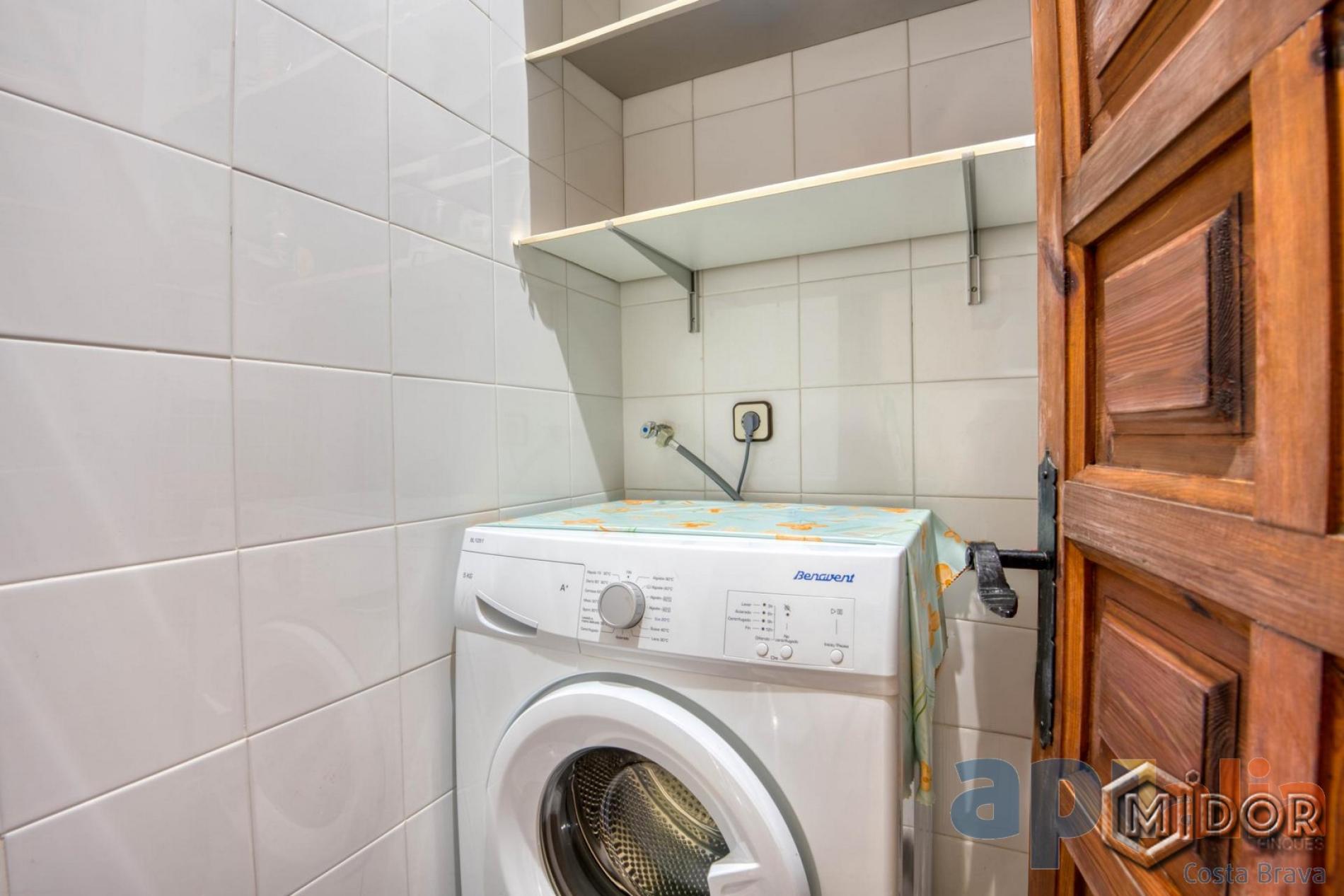 PENTHOUSE IN PLATJA D'ARO (CENTRAL AREA)