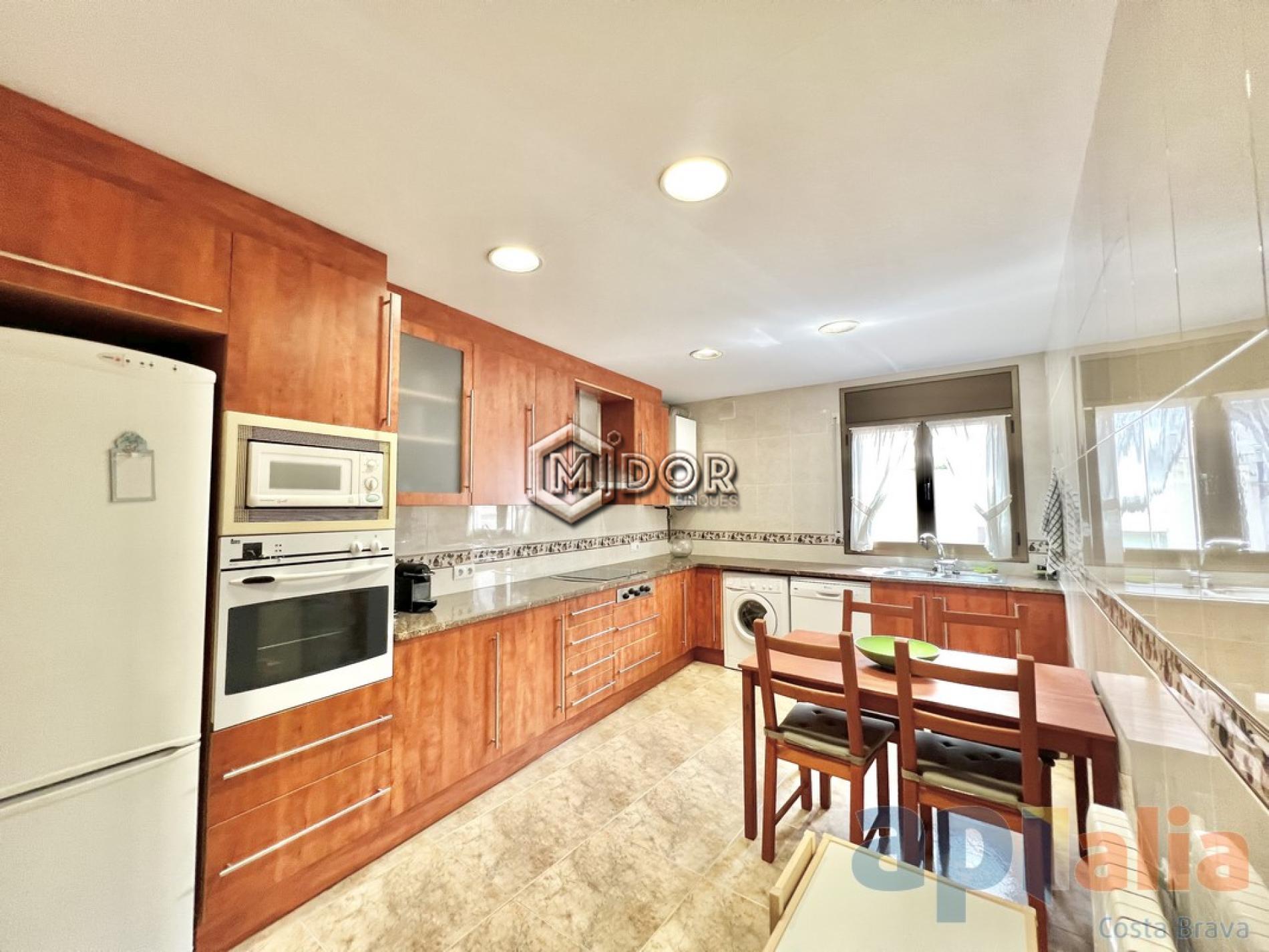 HOUSE IN THE PEDRO DE PALAMOS AREA, 5 MINUTES FROM THE BEACH