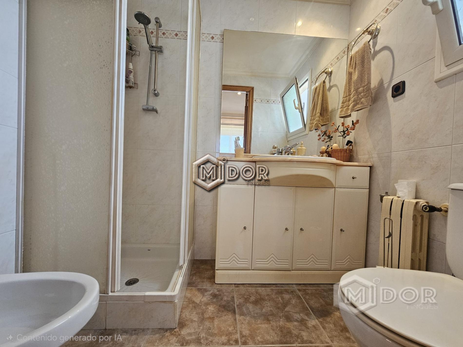 DUPLEX AMB TERRASSA A SANT FELIU DE GUÍXOLS