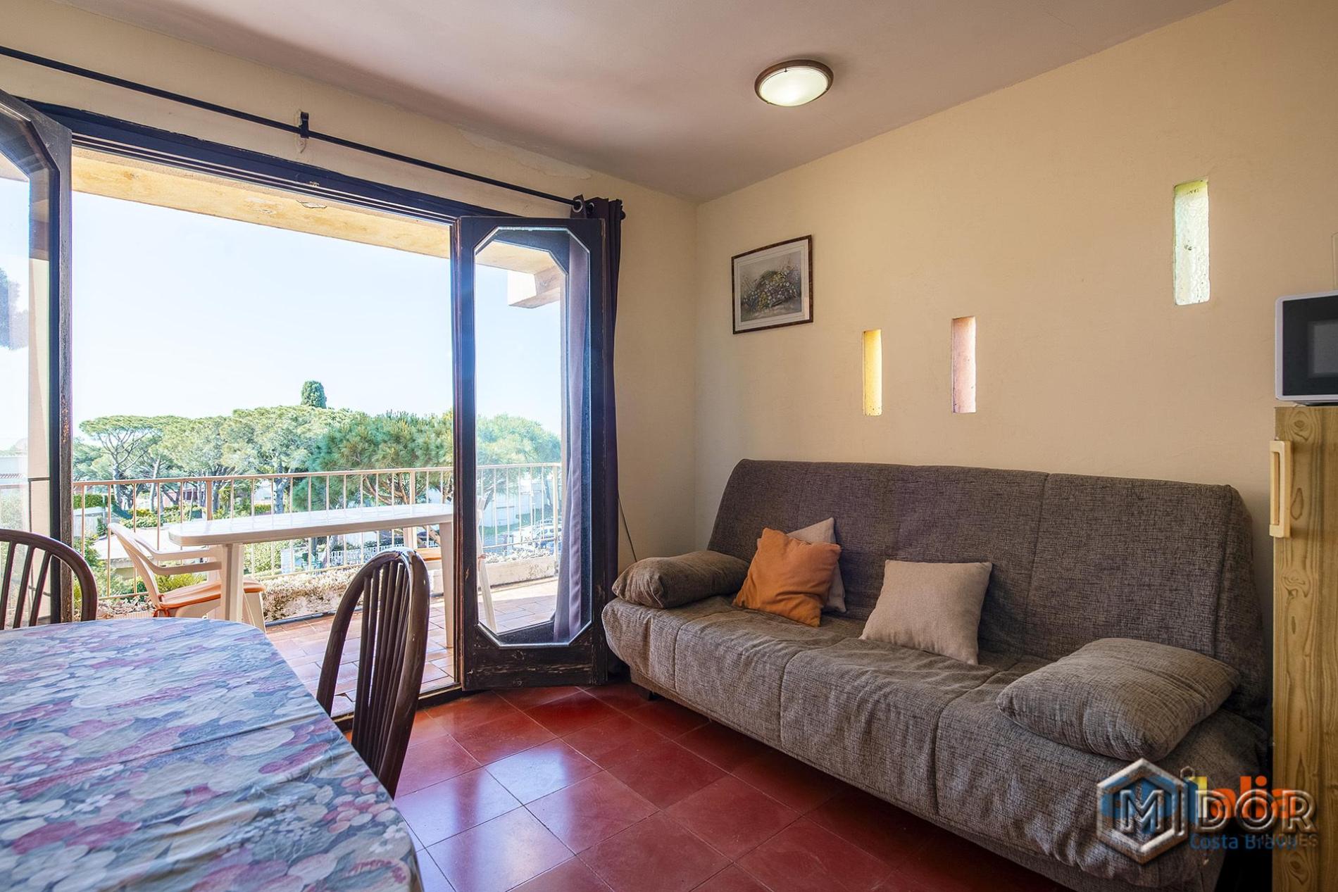 APARTMENT IN ELS PINS, PLATJA D'ARO