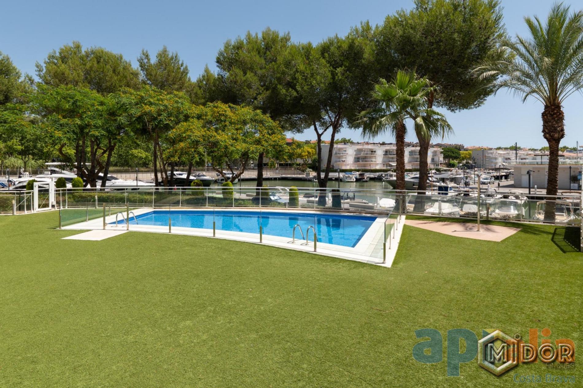 APARTAMENT A ZONA MARINA PORT D'ARO (PLATJA D'ARO)