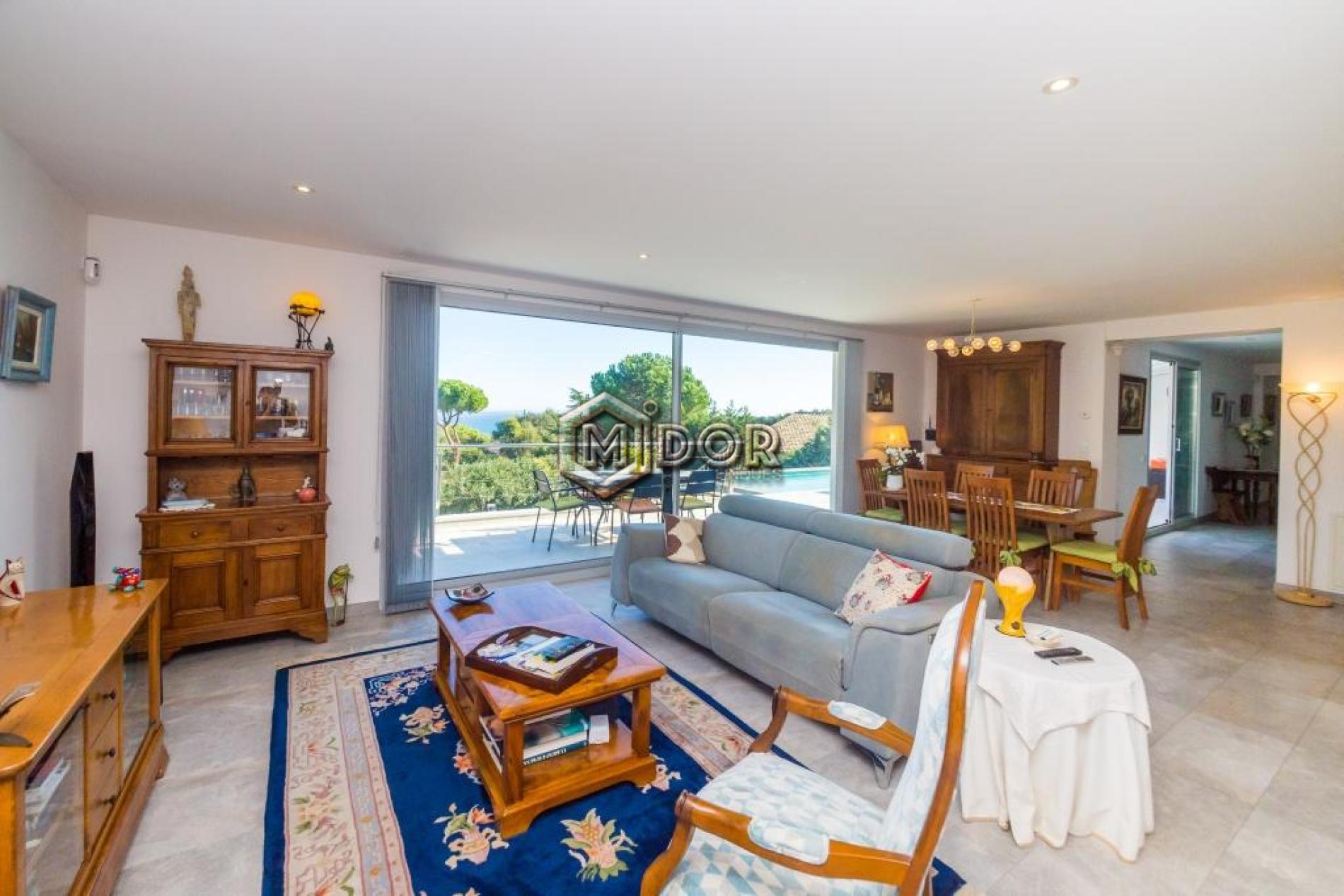 CASA MODERNA AMB VISTES A MAR A PLATJA D'ARO (MAS ROS)