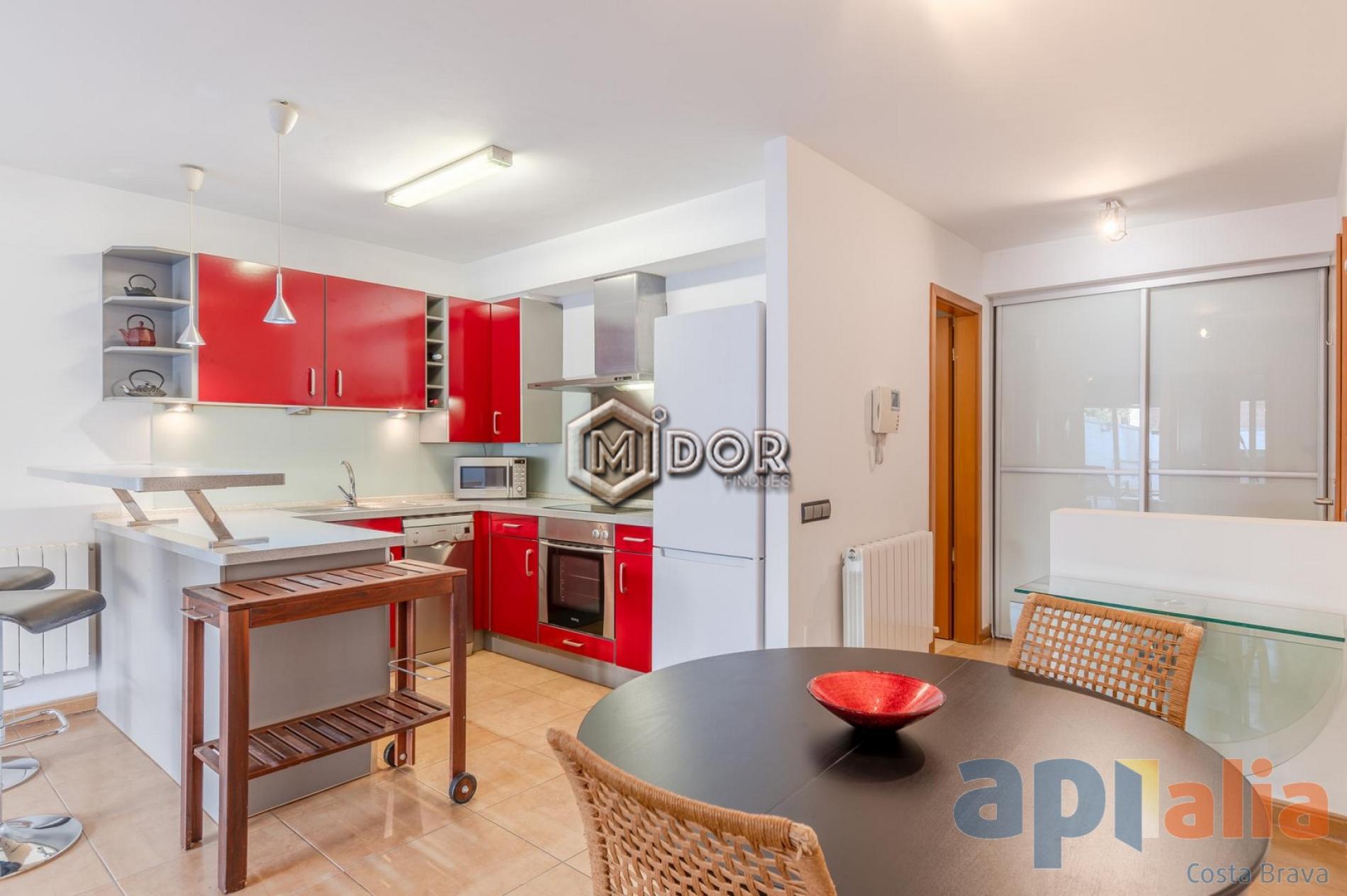 APARTMENT WITH TERRACE IN CASSA DE LA SELVA