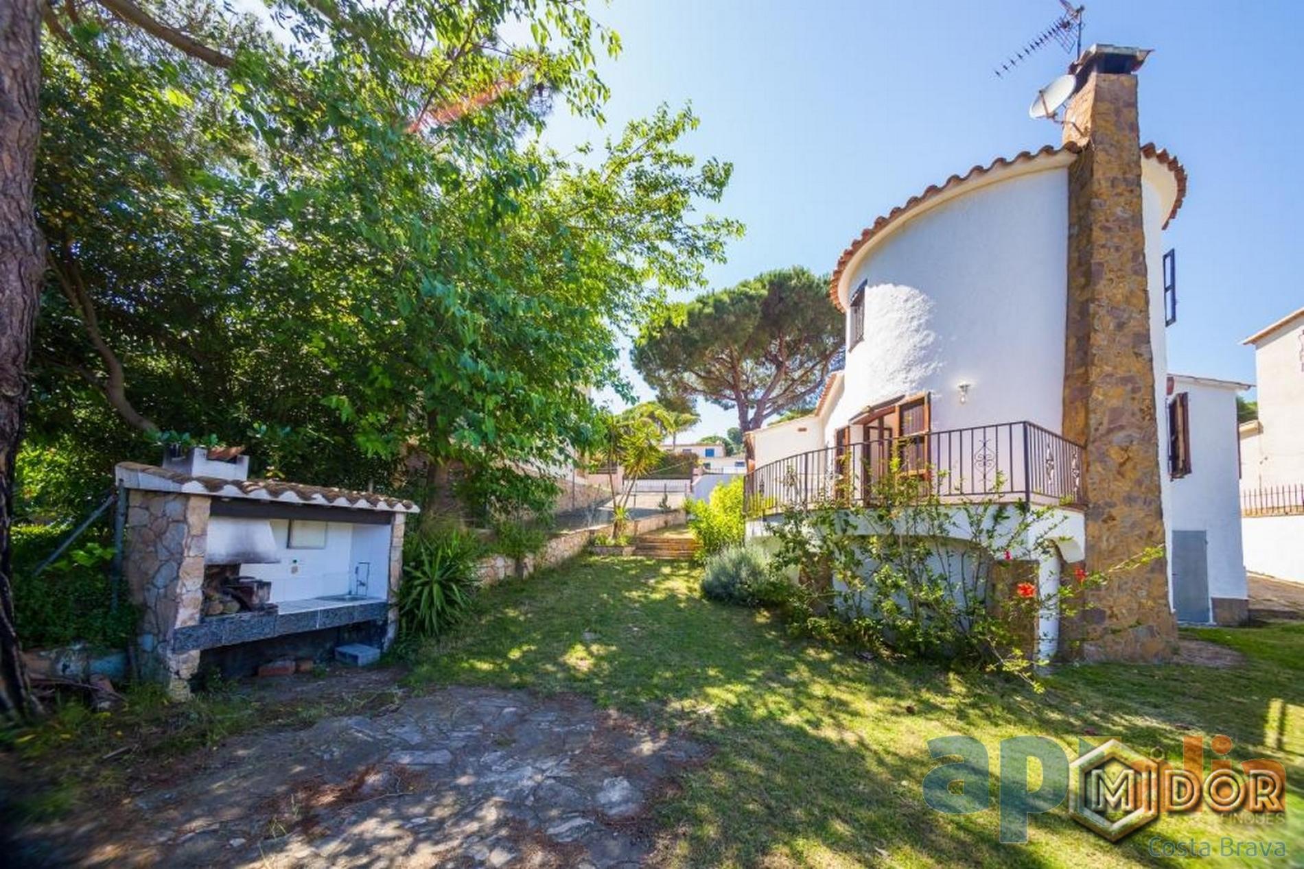 CASA CON VISTAS A MAR EN TORREVALENTINA (ST.ANTONI DE CALONGE)