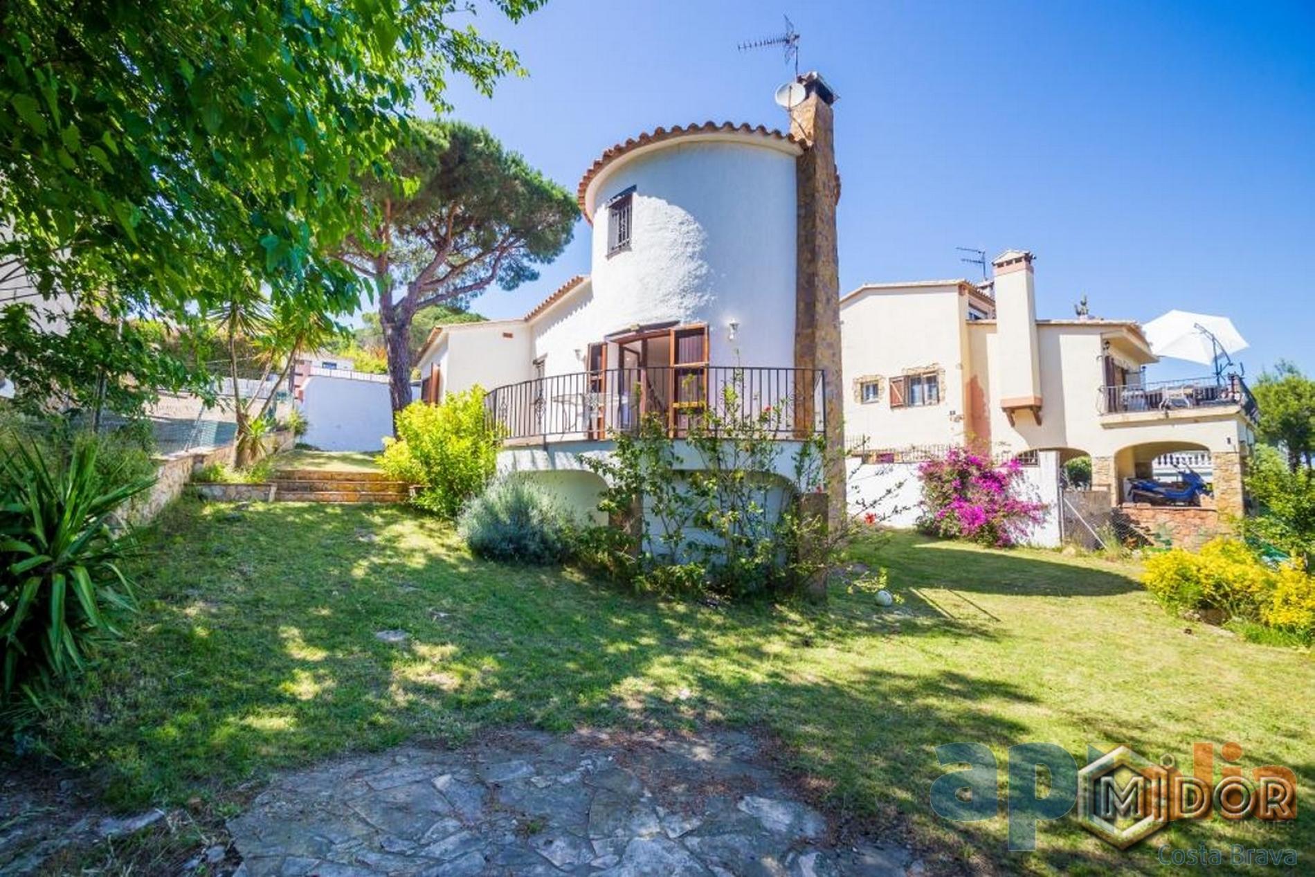 CASA CON VISTAS A MAR EN TORREVALENTINA (ST.ANTONI DE CALONGE)