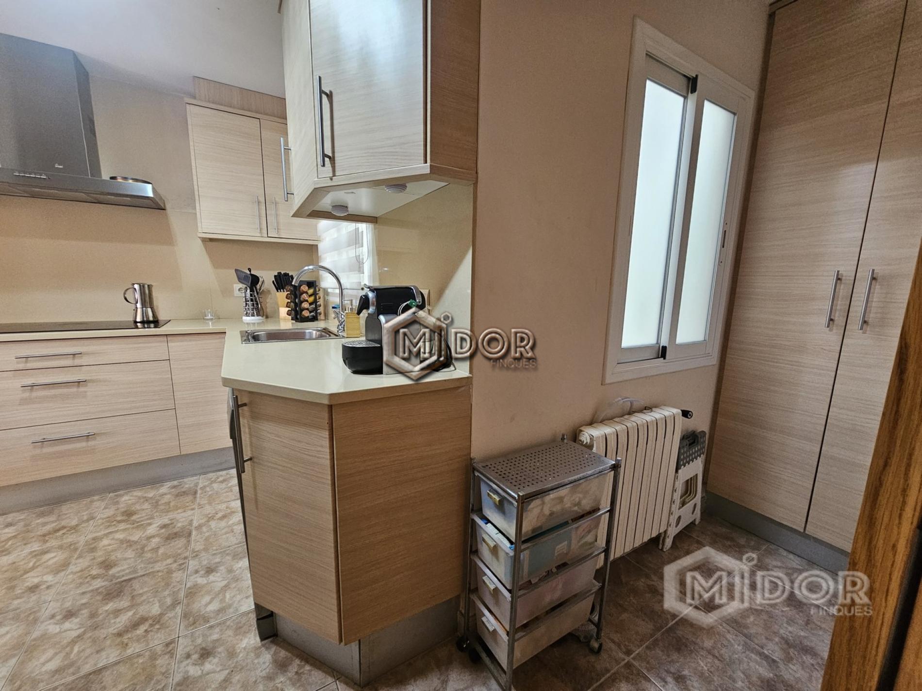 DUPLEX AMB TERRASSA A SANT FELIU DE GUÍXOLS