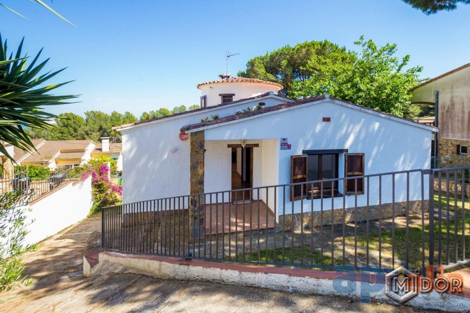 CASA CON VISTAS A MAR EN TORREVALENTINA (ST.ANTONI DE CALONGE)