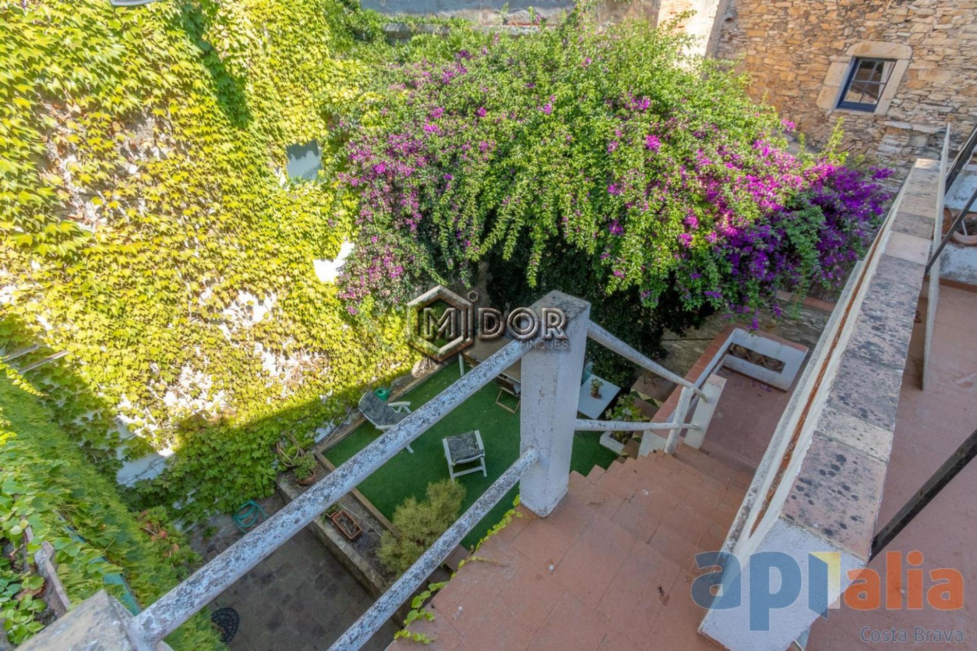 HISTORIC HOUSE IN THE HEART OF BEGUR