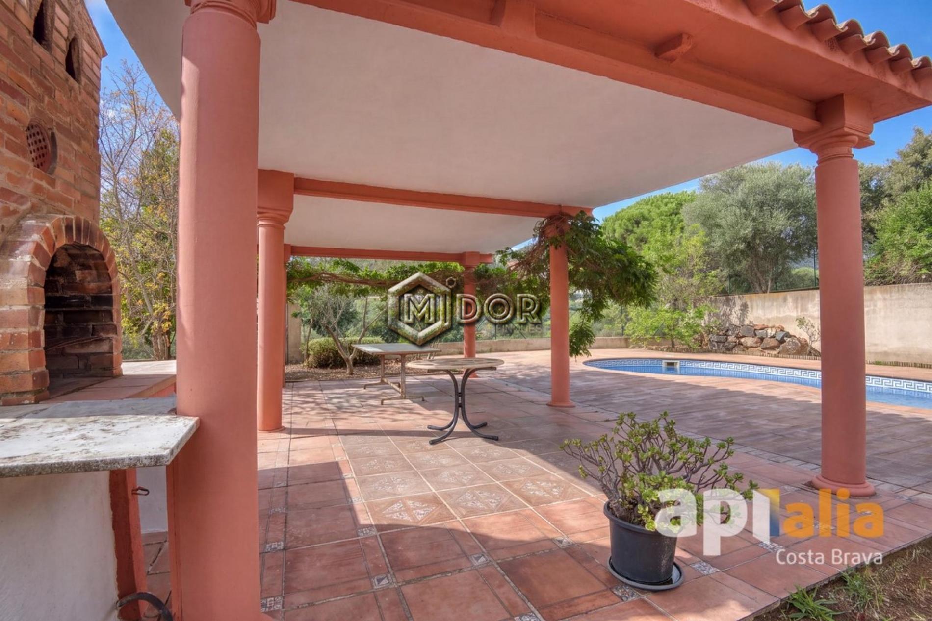 CASA AMB PISCINA I GARATGE A MAS PERE, CALONGE – COSTA BRAVA
