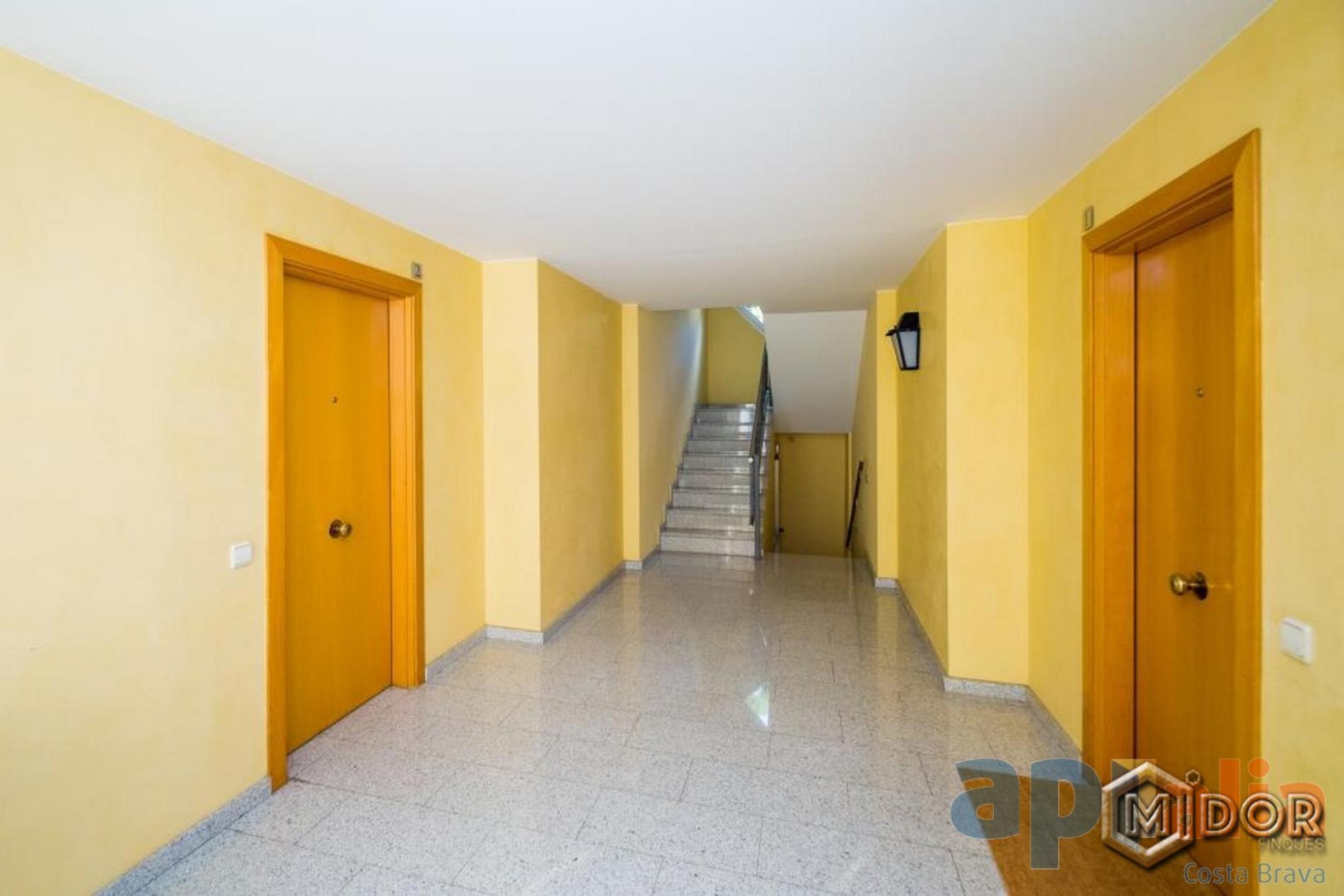 PLANTA BAIXA AMB JARDÍ A 800m DE LA PLATJA DE ST.POL-S'AGARÓ