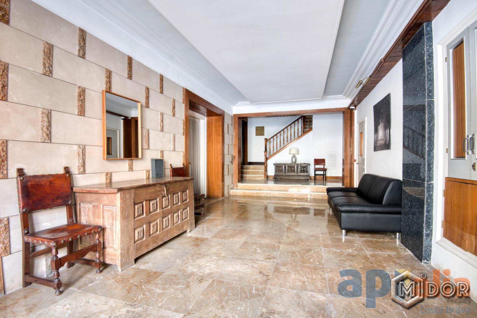 APARTAMENT PER REFORMAR A 170m DE LA PLATJA