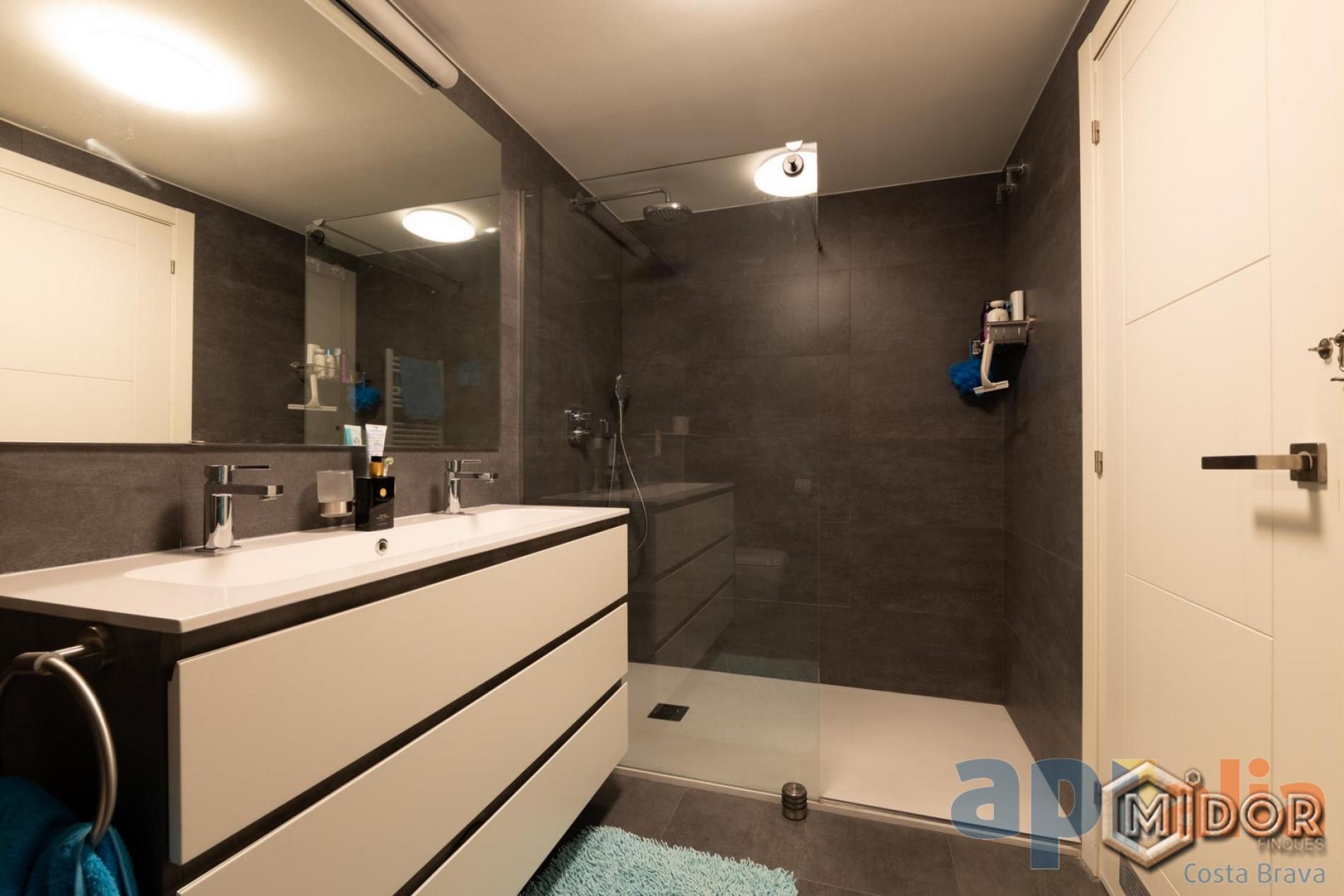 APARTAMENT A ZONA MARINA PORT D'ARO (PLATJA D'ARO)