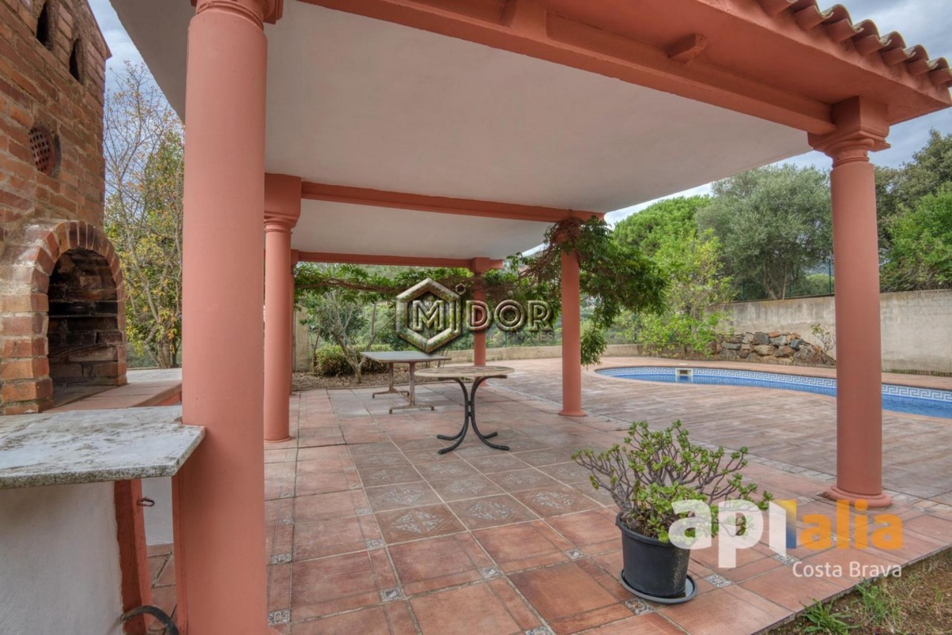 CASA AMB PISCINA I GARATGE A MAS PERE, CALONGE – COSTA BRAVA