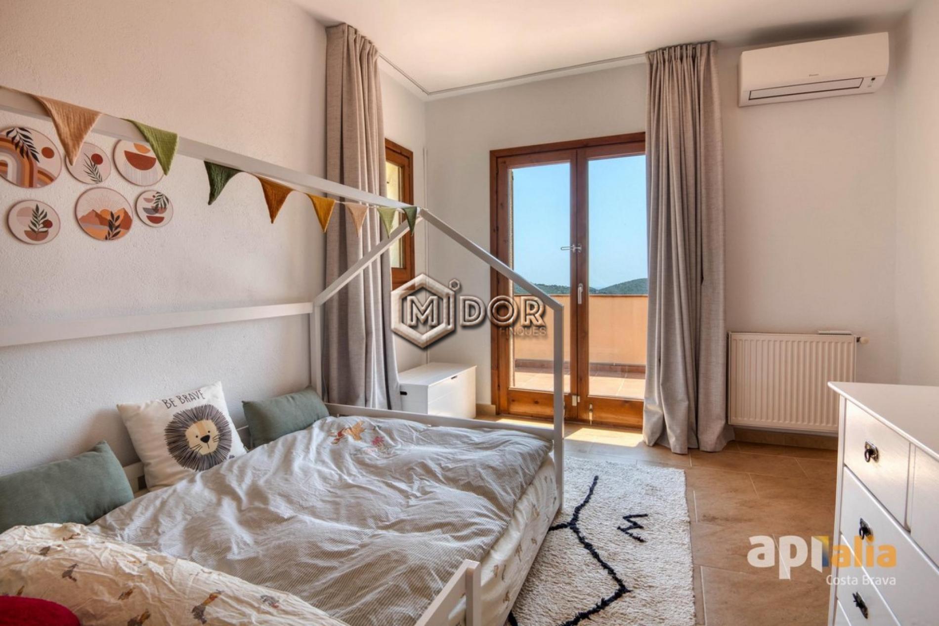 CASA AMB PISCINA A CALONGE