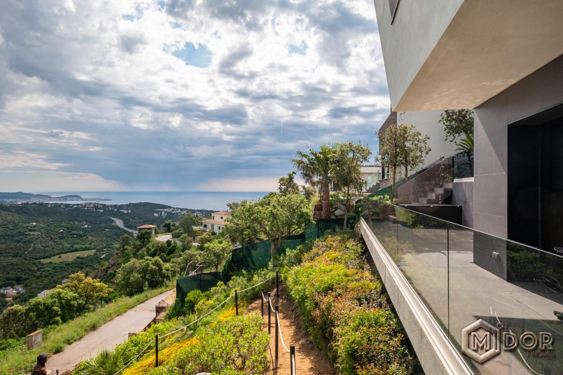 CASA AMB VISTES A MAR A PLATJA D'ARO (CIM D'ARO)