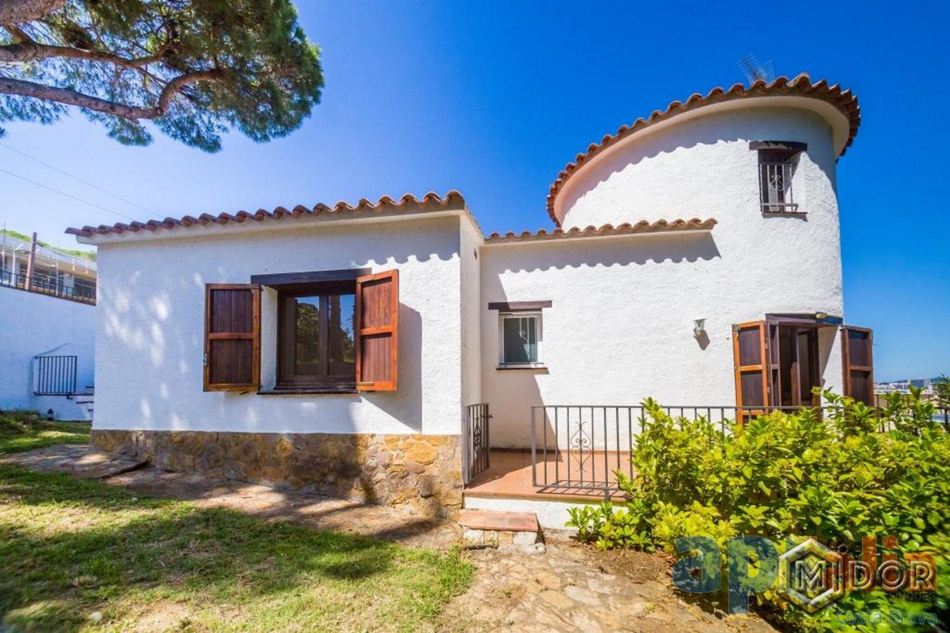CASA CON VISTAS A MAR EN TORREVALENTINA (ST.ANTONI DE CALONGE)