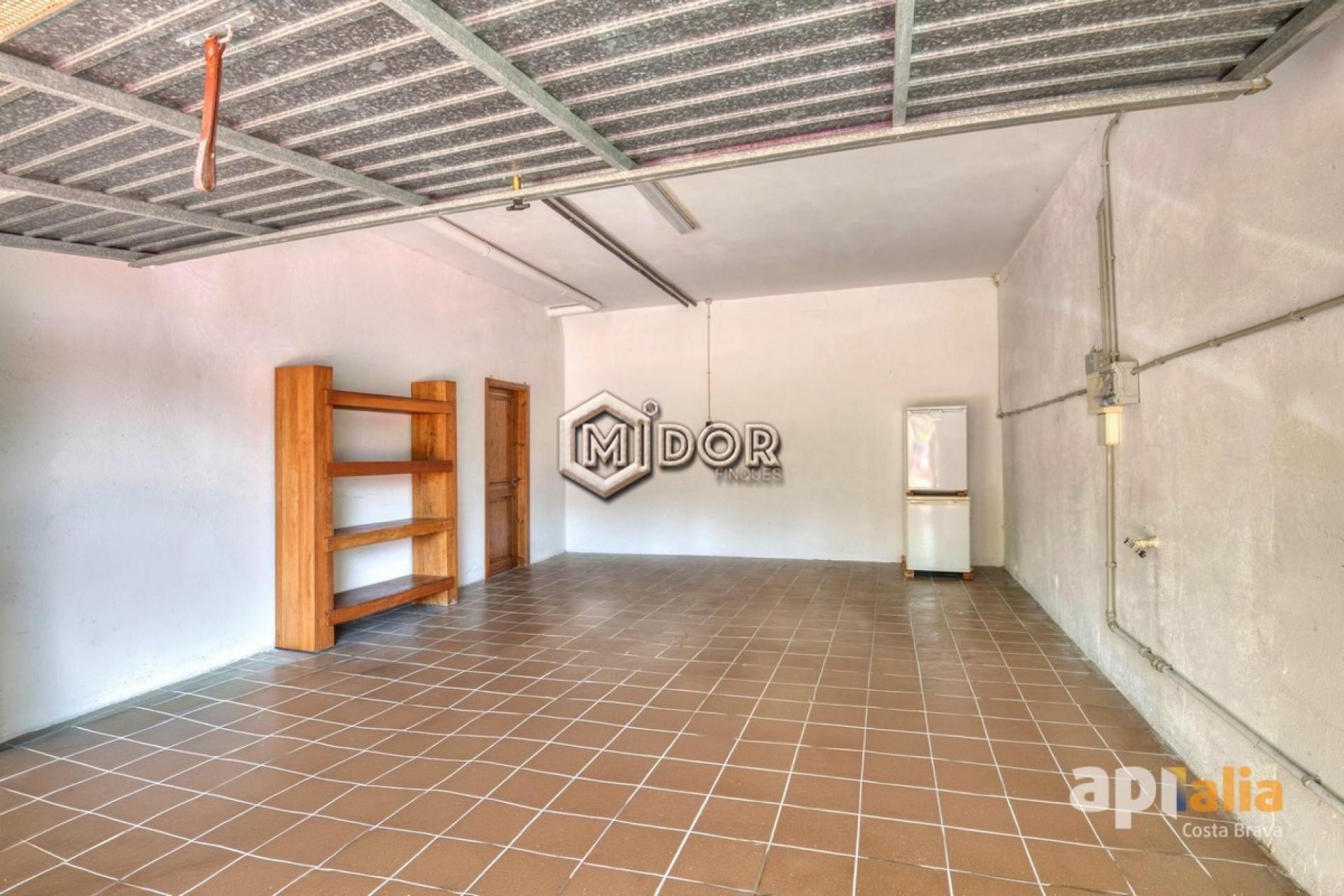 CASA AMB PISCINA A CALONGE