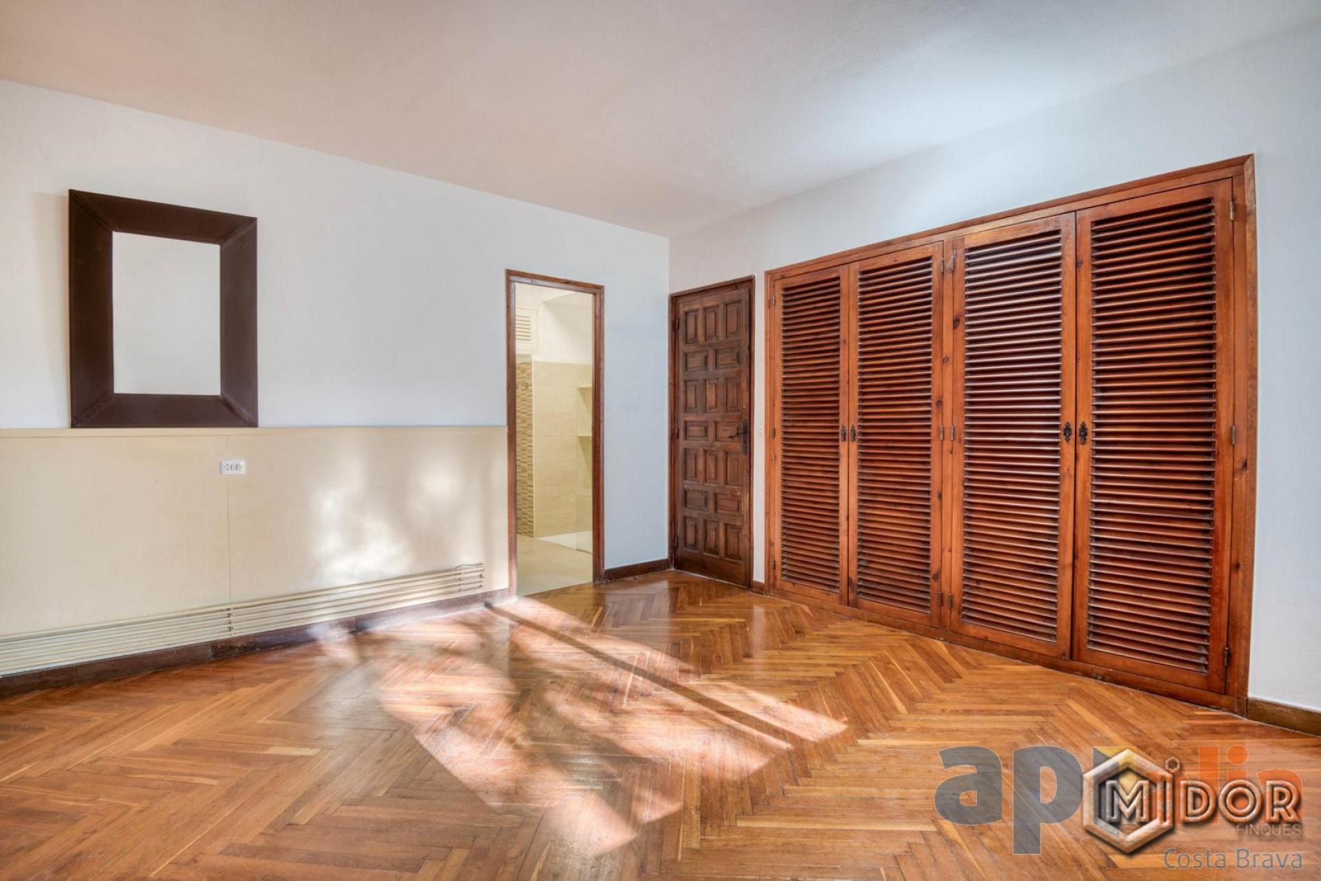 APARTAMENT AMB LLICÈNCIA TURÍSTICA A 50m DE LA PLATJA
