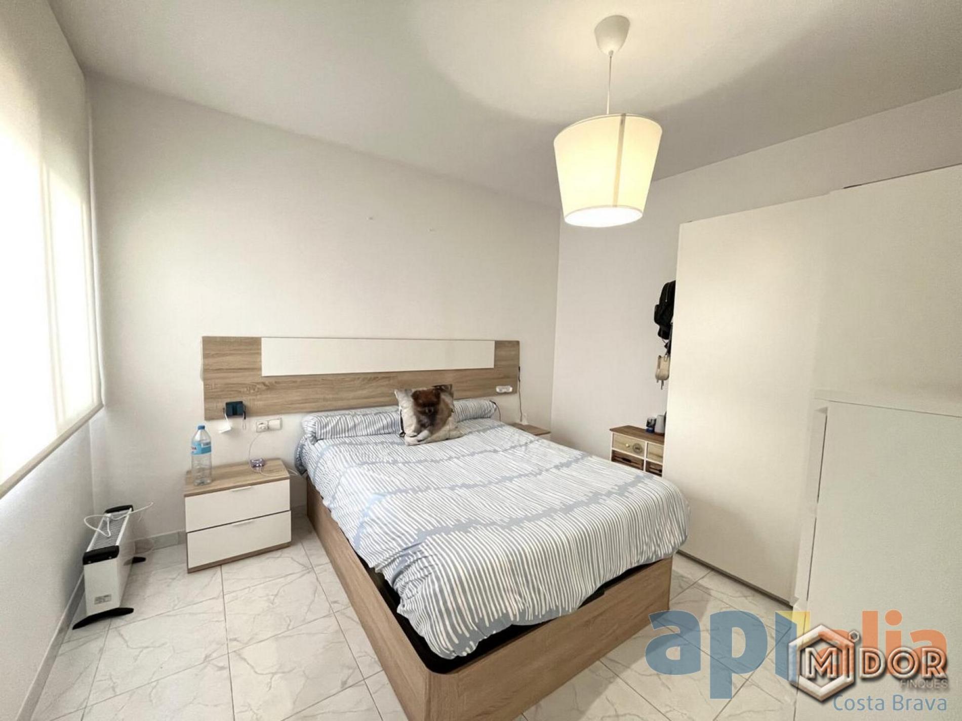 APARTAMENT A ZONA TEUA -ESTACIÓ
