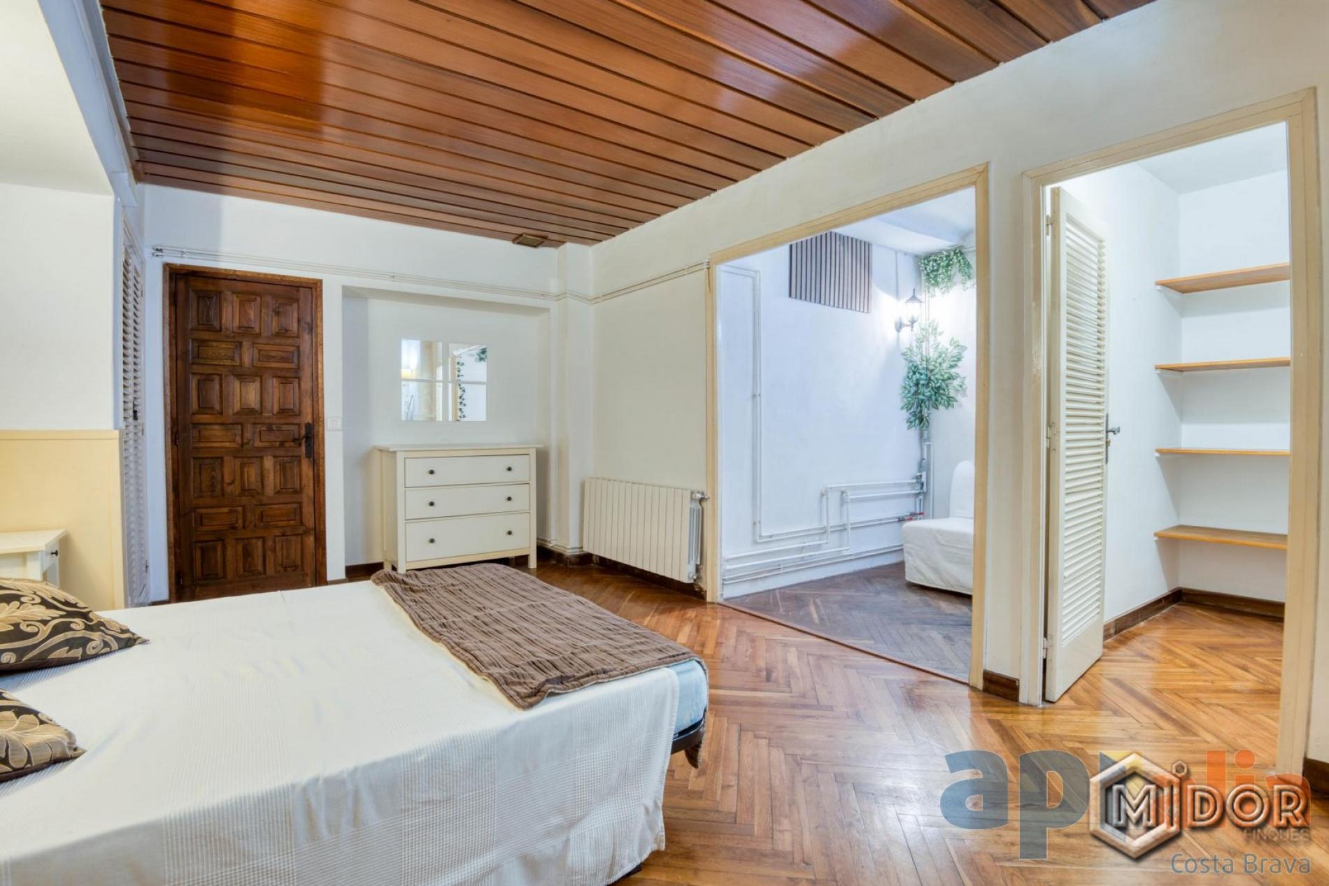 APARTAMENT AMB LLICÈNCIA TURÍSTICA A 50m DE LA PLATJA