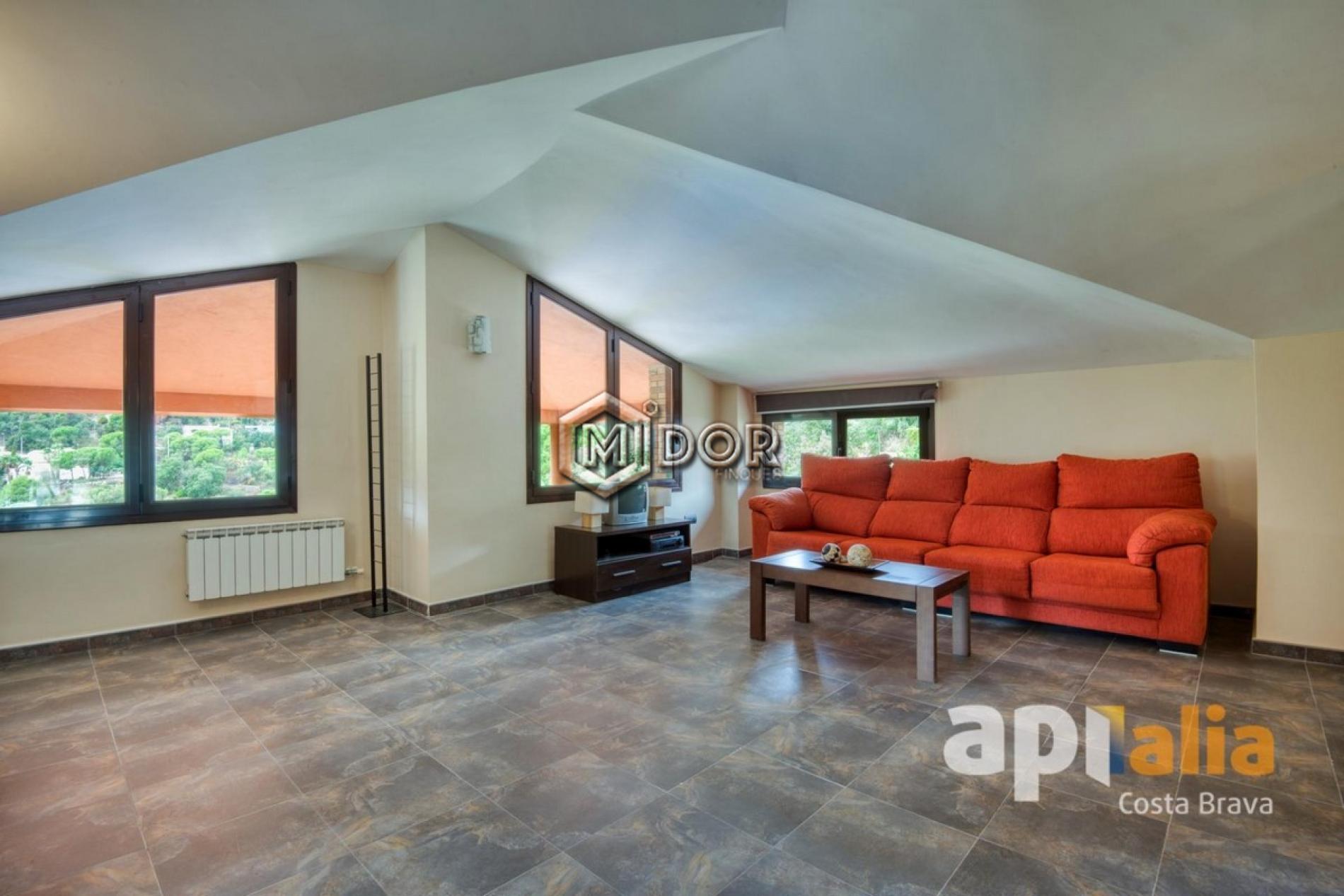CASA AMB PISCINA I GARATGE A MAS PERE, CALONGE – COSTA BRAVA