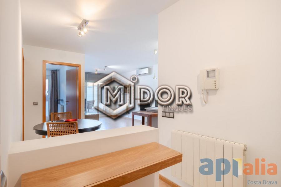 APARTMENT WITH TERRACE IN CASSA DE LA SELVA