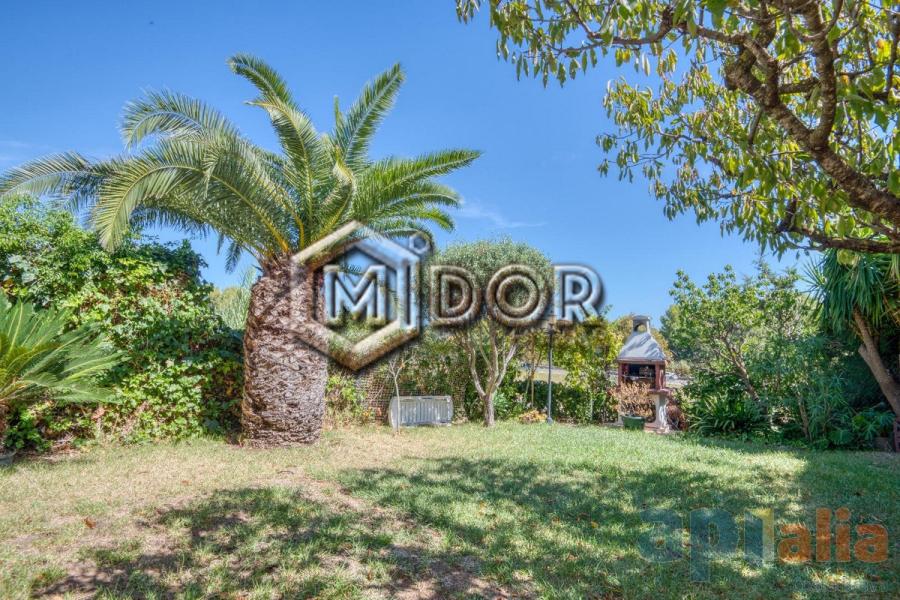 TOWNHOUSE WITH PRIVATE GARDEN IN S’AGARÓ