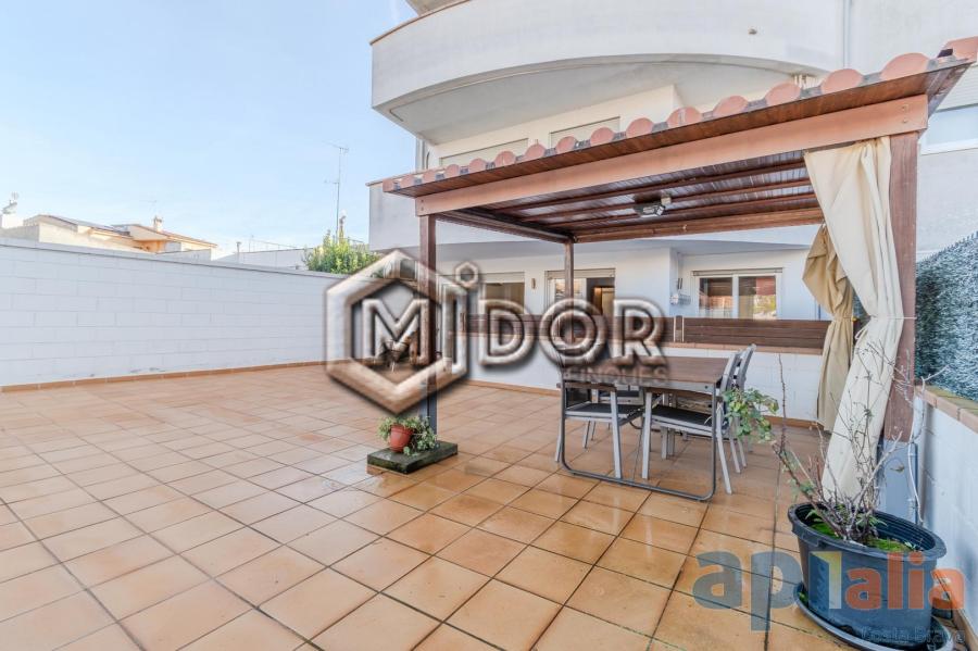 APARTMENT WITH TERRACE IN CASSA DE LA SELVA