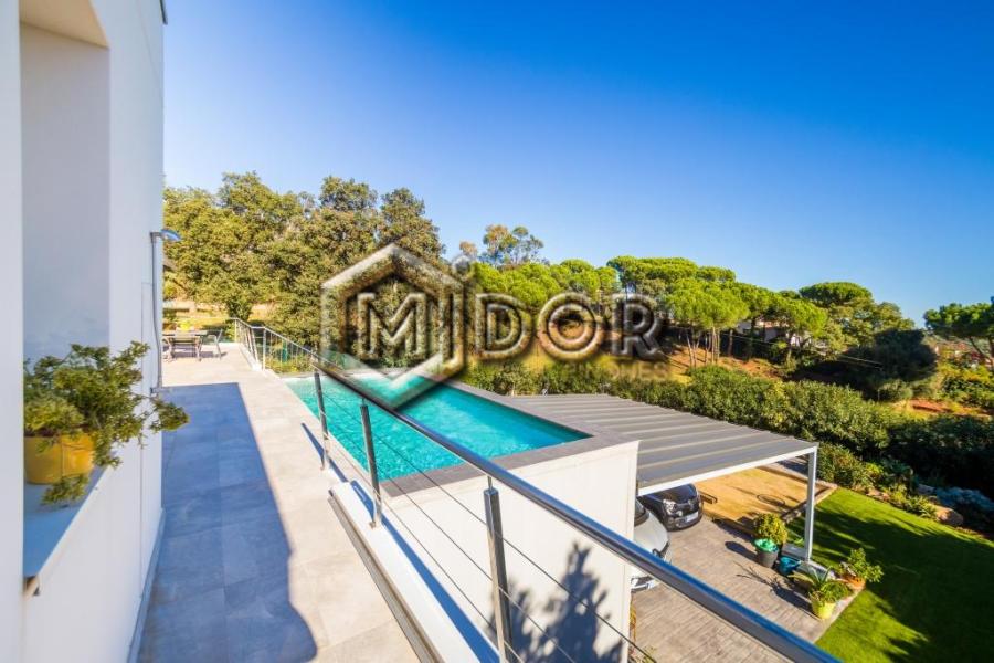 CASA MODERNA AMB VISTES A MAR A PLATJA D'ARO (MAS ROS)