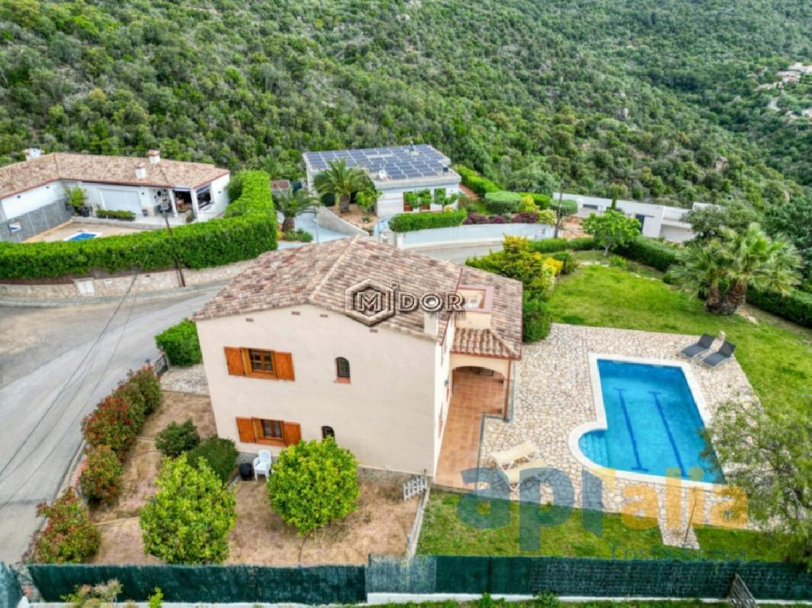 CASA EN VESCOMTAT DE CABANYES (CALONGE) - DISPOSA DE LLICÈNCIA TURÍSTICA