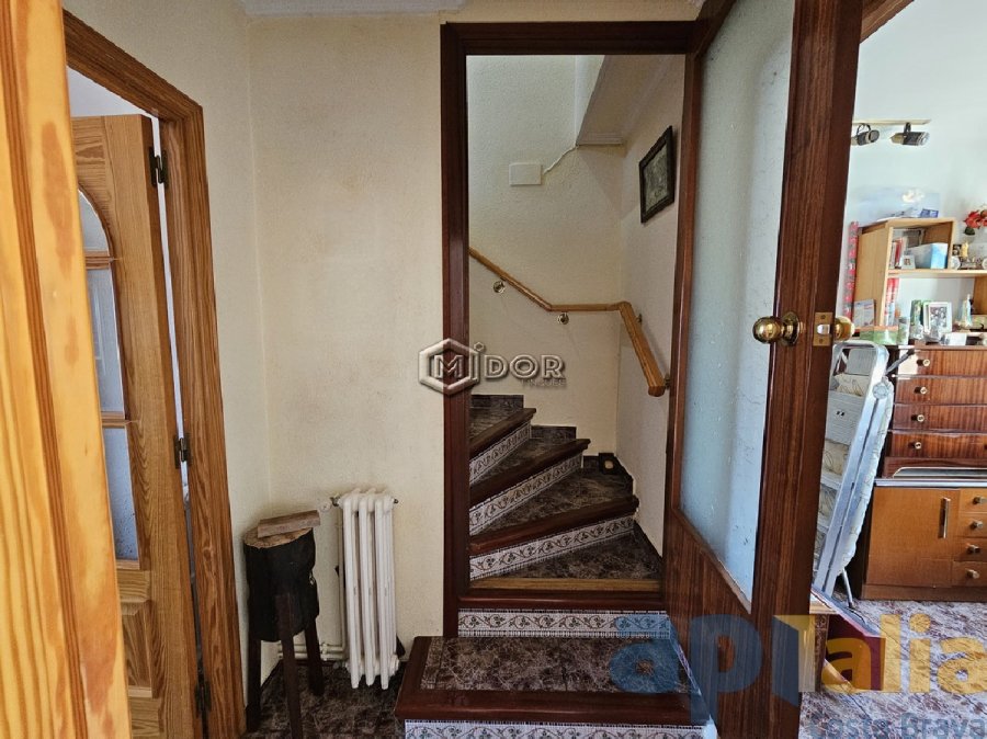 CASA ADOSSADA EN VENDA A ZONA TRANQUIL·LA DE PALAMÓS