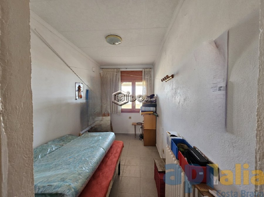 CASA ADOSSADA EN VENDA A ZONA TRANQUIL·LA DE PALAMÓS