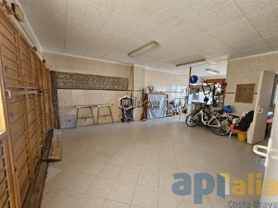 CASA ADOSSADA EN VENDA A ZONA TRANQUIL·LA DE PALAMÓS