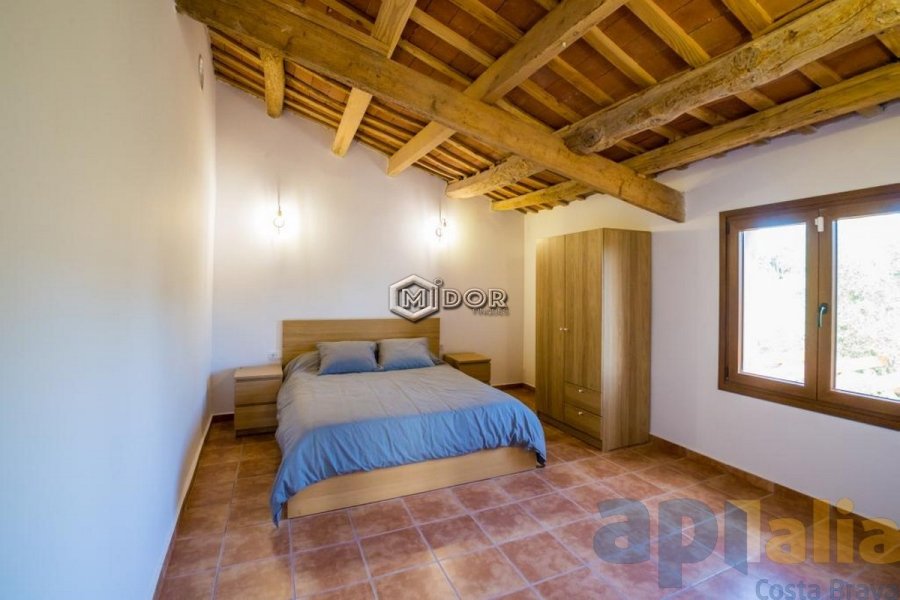 MASIA REFORMADA A ST. ANTONI DE CALONGE (ST. DANIEL)