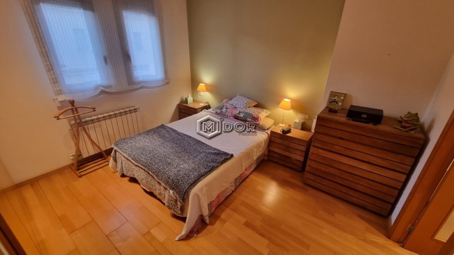 CASA ADOSSADA AMB PATI I GARATGE A 2 MINUTS DE LA PLATJA