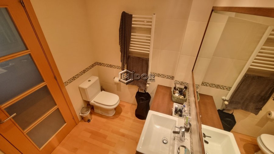 CASA ADOSSADA AMB PATI I GARATGE A 2 MINUTS DE LA PLATJA