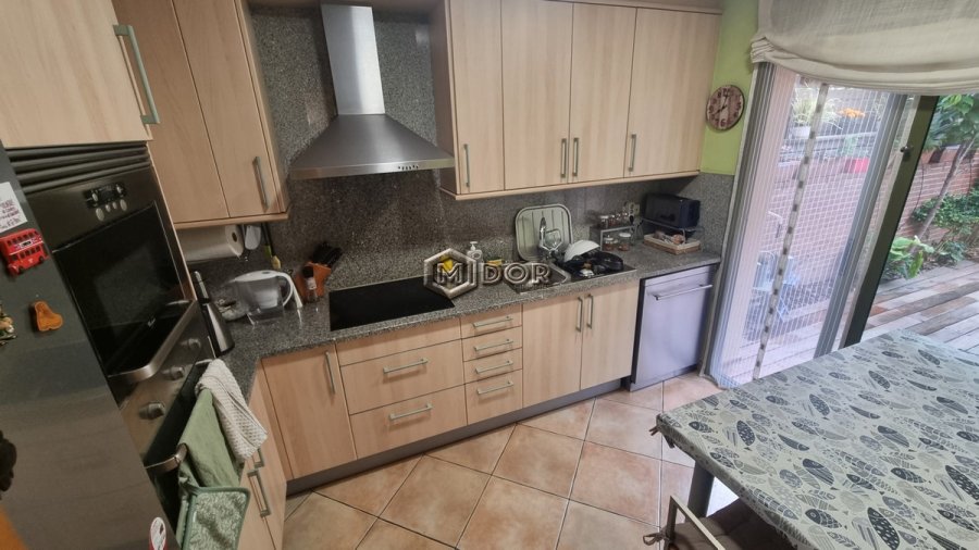 CASA ADOSSADA AMB PATI I GARATGE A 2 MINUTS DE LA PLATJA