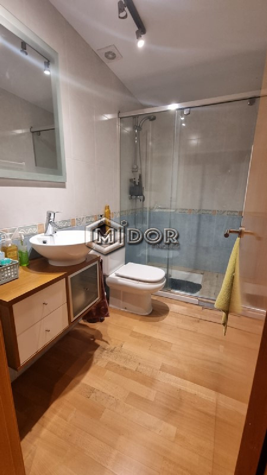 CASA ADOSSADA AMB PATI I GARATGE A 2 MINUTS DE LA PLATJA
