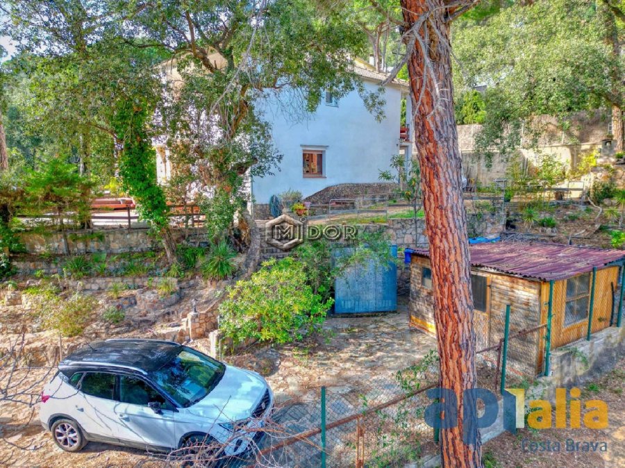 CASA AMB PISCINA EN URB. CASA NOVA (ST. FELIU DE GUIXOLS)