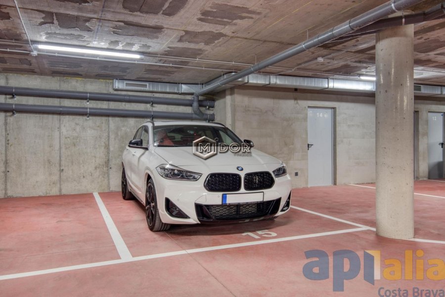 Àtic amb terrassa i solàrium privat