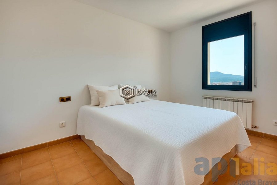 DUPLEX AMB TERRASSA