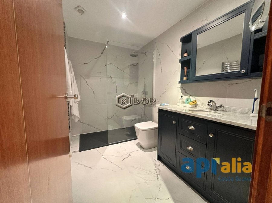 CASA AMB PISCINA I JARDI A VESCOMTAT DE CABANYES (CALONGE)