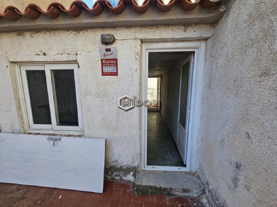 CASA DE POBLE A REFORMAR