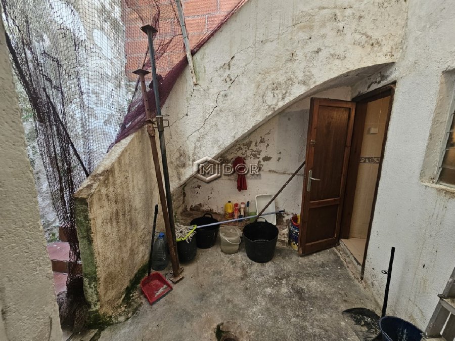 CASA DE POBLE A REFORMAR
