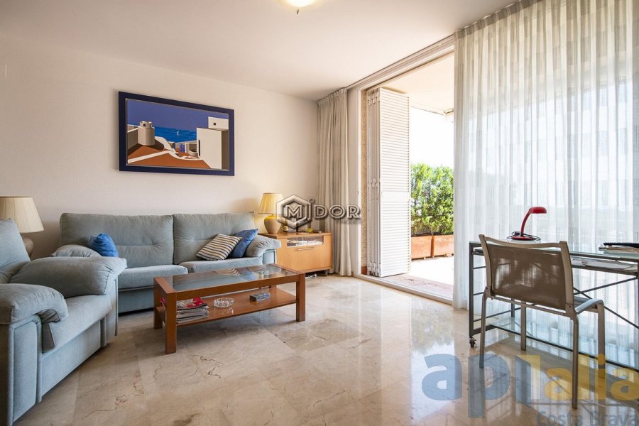 CASA ADOSSADA AMB VISTES I PISCINA AL MIRADOR S'AGARO-ST.POL