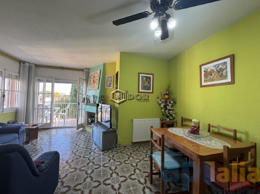 APARTAMENT EN ZONA FANALS PLATJA D'ARO