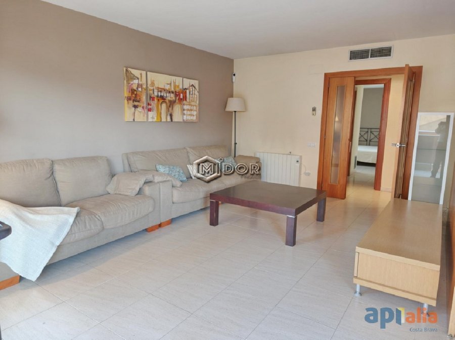 APARTAMENT AMB PISCINA COMUNITÀRIA I PARKING A ST. ANTONI DE CALONGE