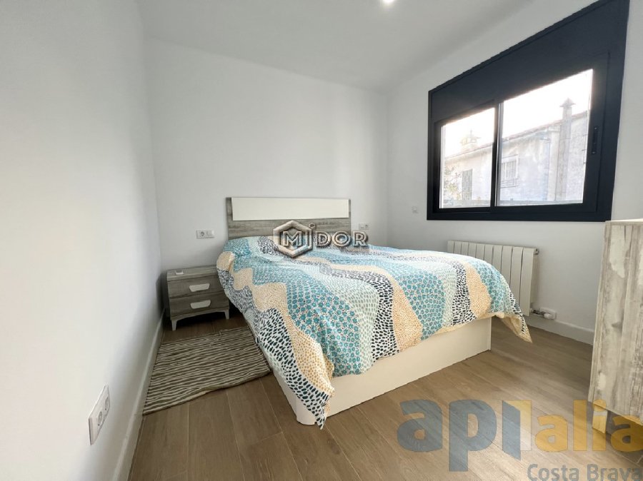 CASA EN PLANTA BAIXA REFORMADA AMB TERRASSA
