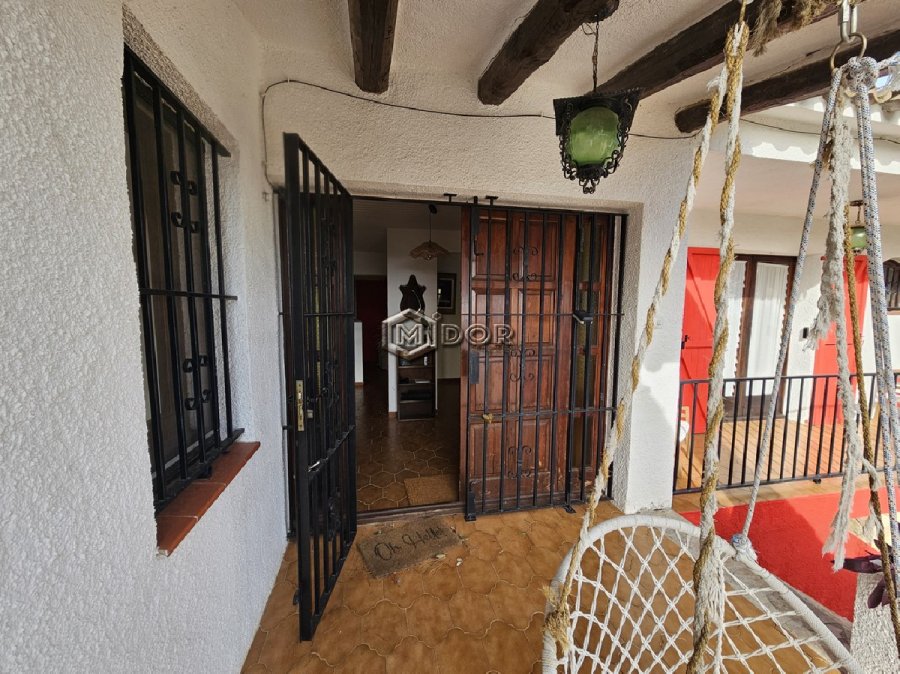 CASA AMB VISTES A MAR I MUNTANYA (LLICÈNCIA TURÍSTICA)