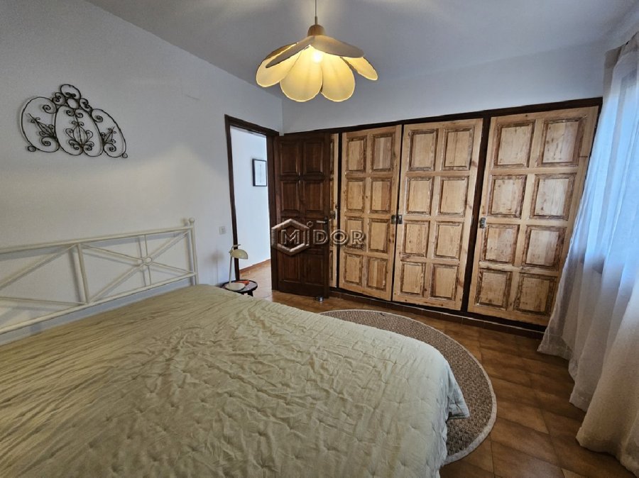 CASA AMB VISTES A MAR I MUNTANYA (LLICÈNCIA TURÍSTICA)